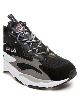 fila ray tracer nere